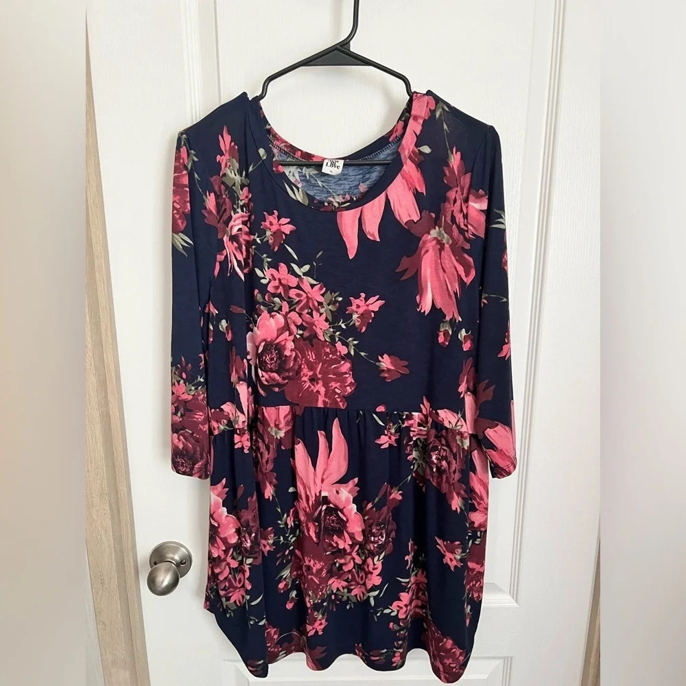 Floral Navy and Pink Women's Top